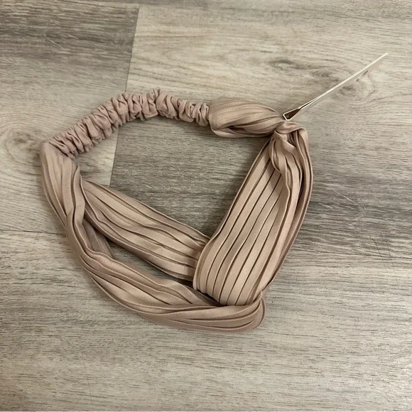 Twist Knotted Boho Stretchy Headband - Picture 2 of 5